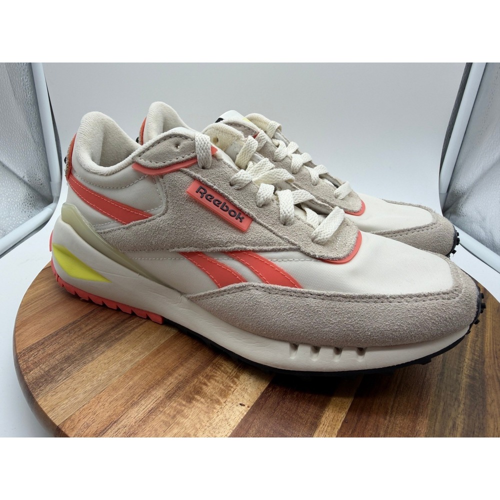 Reebok Women's Size 8 Classic Leather Legacy in the Chalk and Burnt Amber 0202